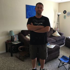 Meet your Posher, Derek